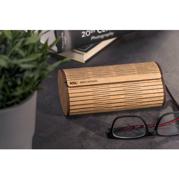 Krea-Wood tölgyfából kézzel készült mágneses szemüvegtok, natúr színben.