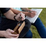 Krea-Wood tölgyfából kézzel készült mágneses szemüvegtok, natúr színben.